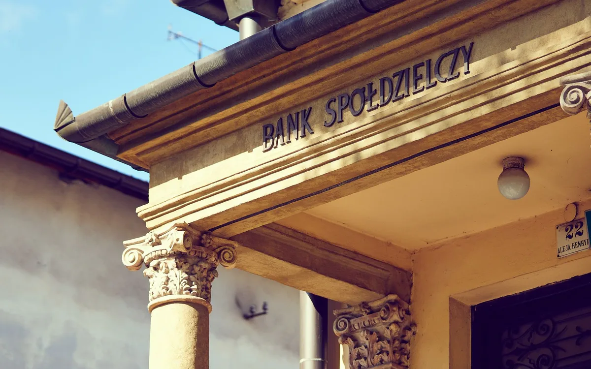 Co bank może odzyskać po stwierdzeniu nieważności umowy?