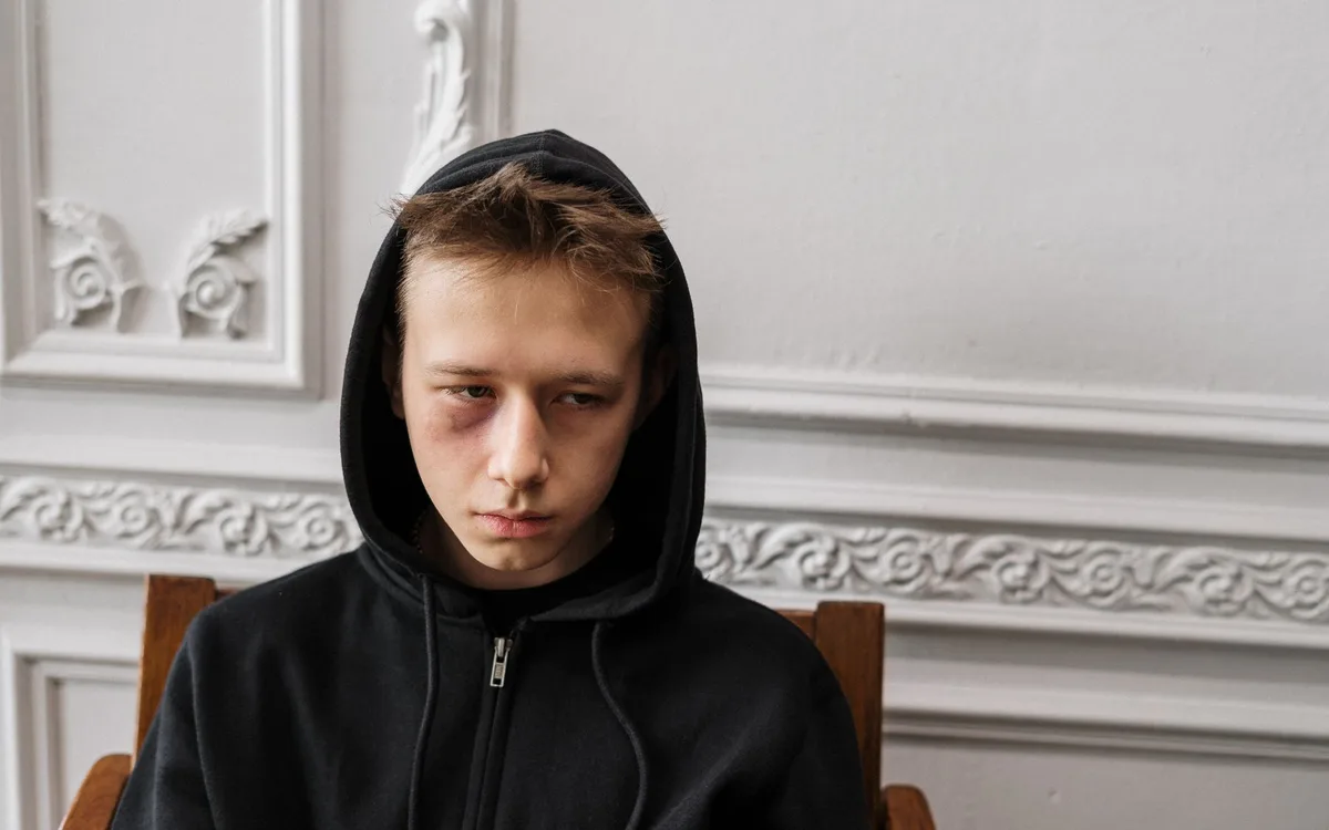 Jakie przesłanki abuzywności wynikają z art. 385¹ KC?